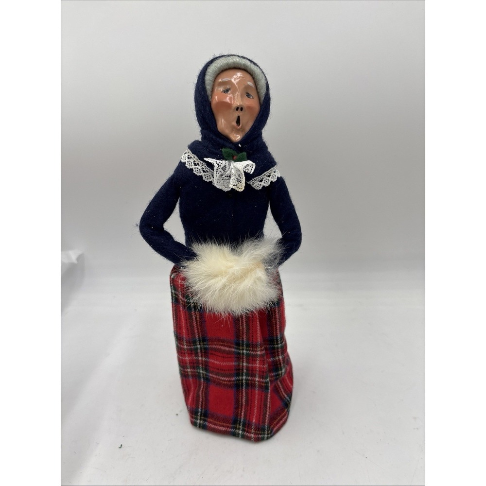 Byers Choice-Victorian Grandmother, Black & Plaid 1987